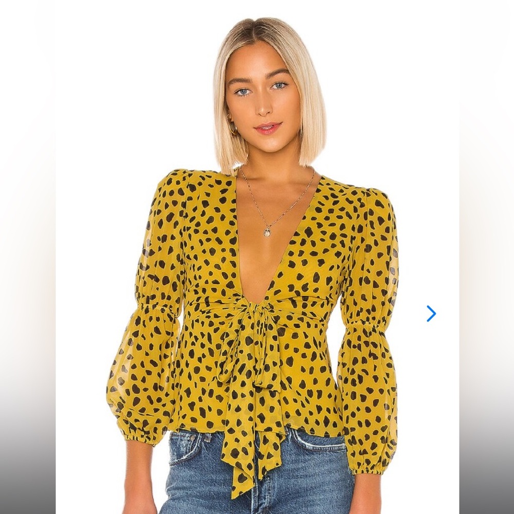 NWOT Revolve Lovers and Friends Henry Top - Mini Mara Print (Size Small)
